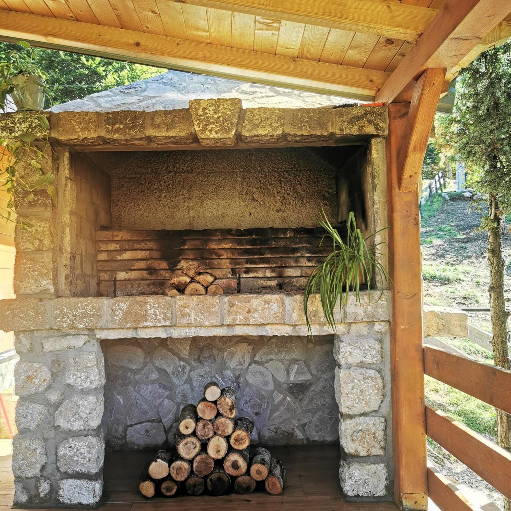 Oasis Of Peace Apartamento Cetinje Exterior foto