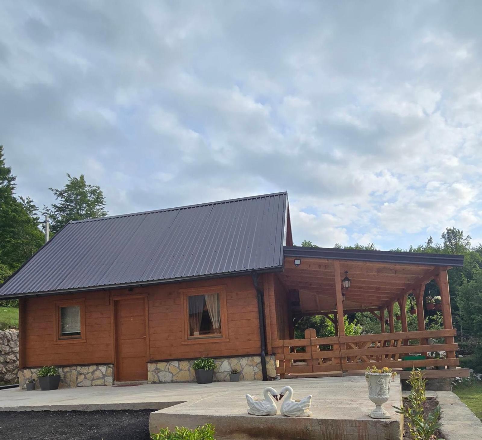 Oasis Of Peace Apartamento Cetinje Exterior foto
